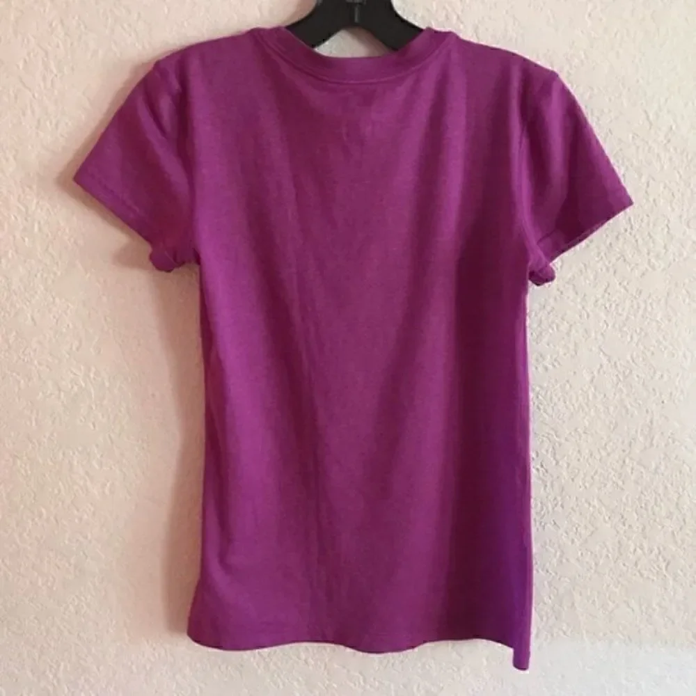*30off3* NWOT. Nike Dri-Fit Purple Top